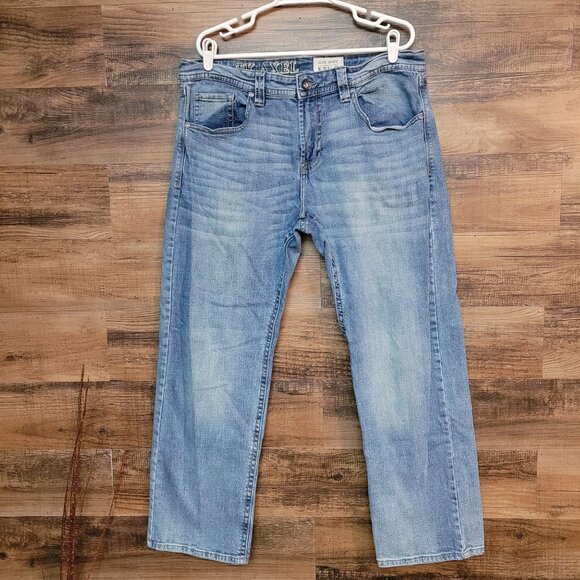 TK Akel Jeans Tag 36x32 Measures 36x31 Slim Bootcut Medium Light Wash Stretch